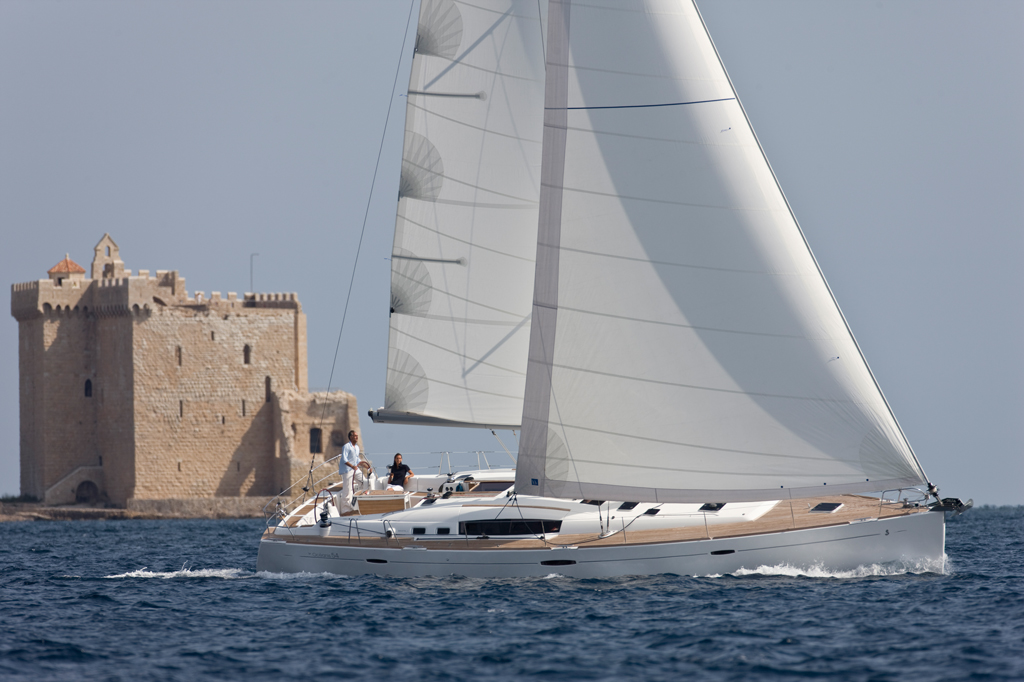 Beneteau Oceanis 54 38
